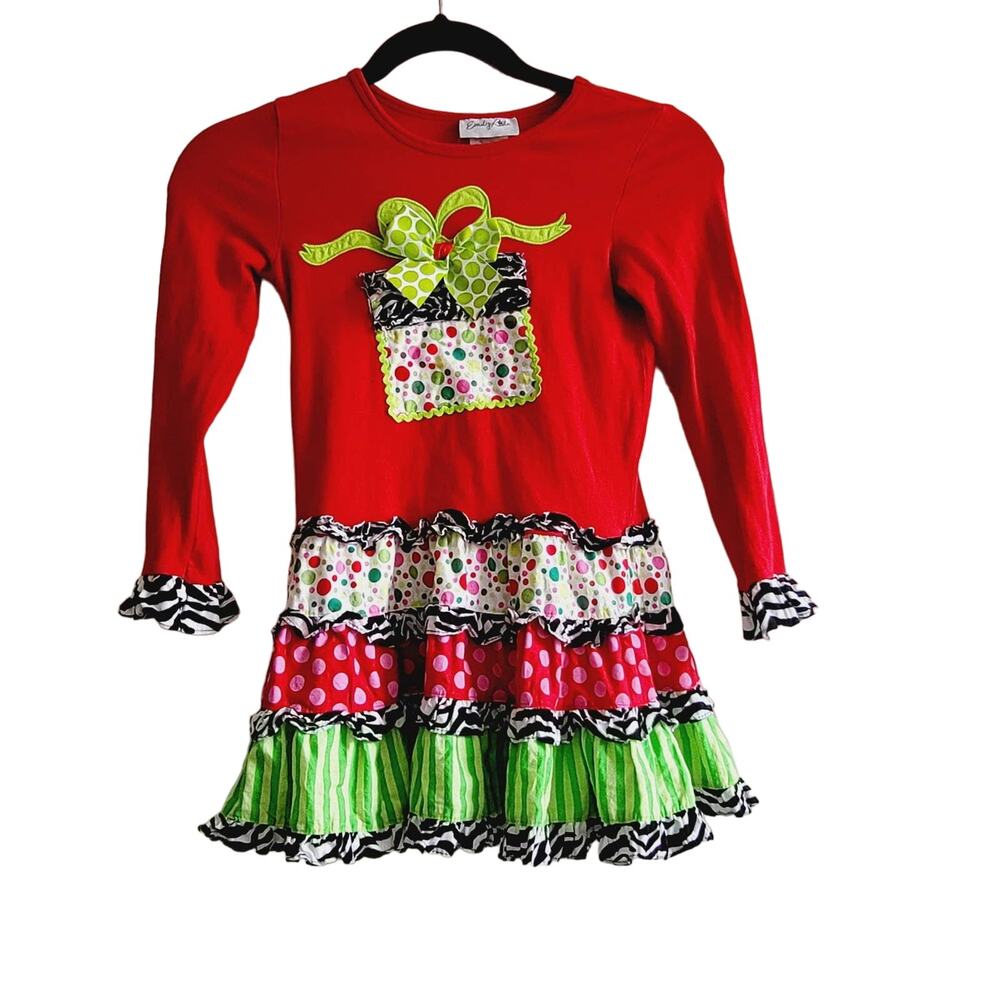 Emily Rose size 7 present long top